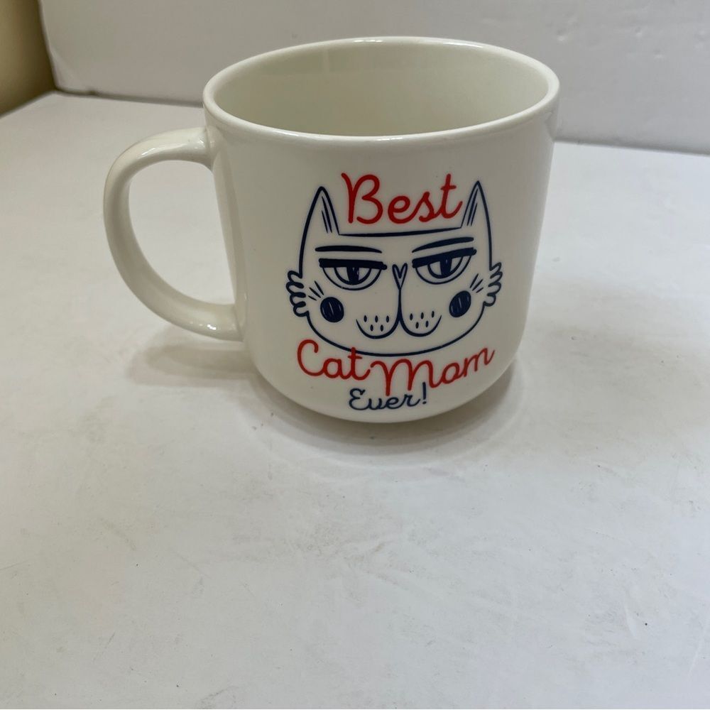 GIFFFTED BEST CAT MOM EVER! CERAMIC MUG